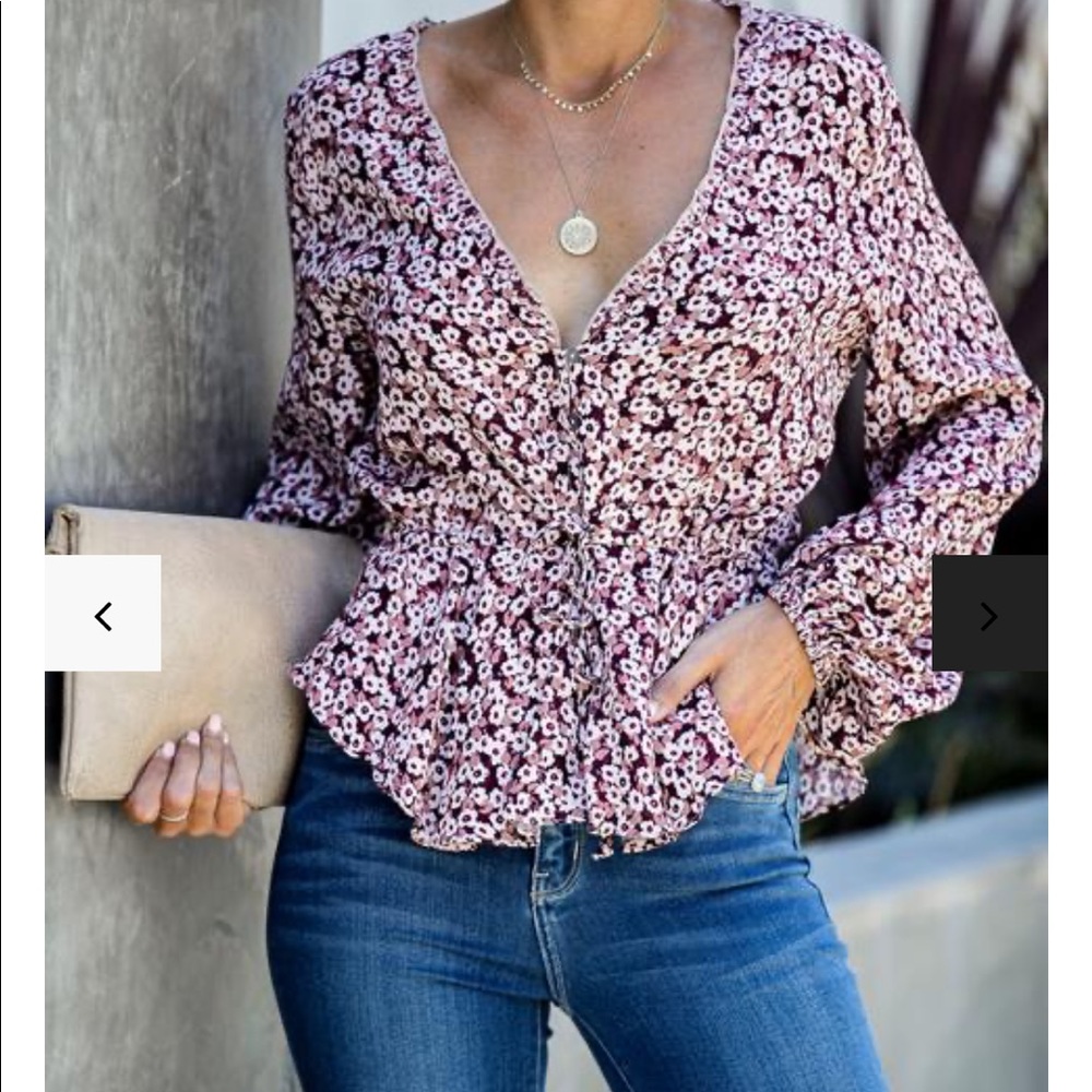 NEW Vici Flush of Dawn Floral V Neck Ruffle Top - Picture 1 of 8